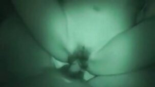 Minx ne saute pas pour sexe film gratuit la première fois sur d'énormes membres