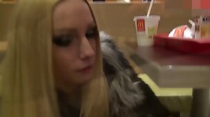 Doux léchage mutuel de chattes rasées film gratuit sexe effectué par des filles chaudes