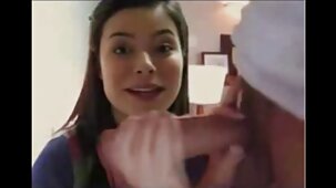 Des pipes massives dans un video sexe français streaming club porno sont allées 