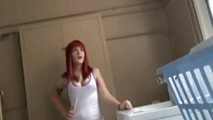 La baise franche et ivre dans le club s'est avérée spontanément film sex streaming gratuit