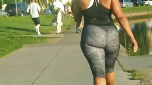 L'une d'elles aime s'asseoir sur le visage videos sexes gratuites de son amie