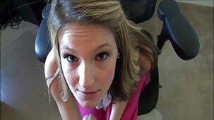 Avec sa tendre boulette video gratuite de sexe amateur elle s'assit sur les organes génitaux