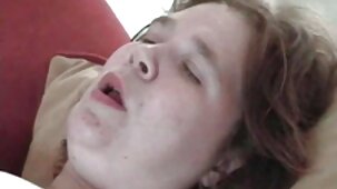 Elle se masturbe avec des membres en caoutchouc devant sexe film gratuit une webcam