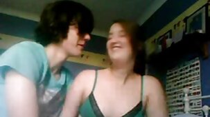 Les filles cool manipulent la chatte avec leurs film sex complet gratuit mains et leurs pieds