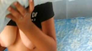 Poulet sexy a inséré un vibromasseur film sexe gratuite