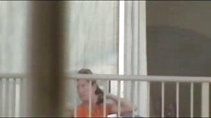 Maigre a vidéo amateur sexy gratuit mis un vibromasseur dans sa chatte et a essayé de jouir